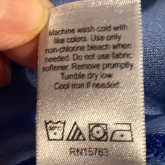 Champion Camo Pullover Athletic Shirt Women’s Size XL - Picture 11 of 11